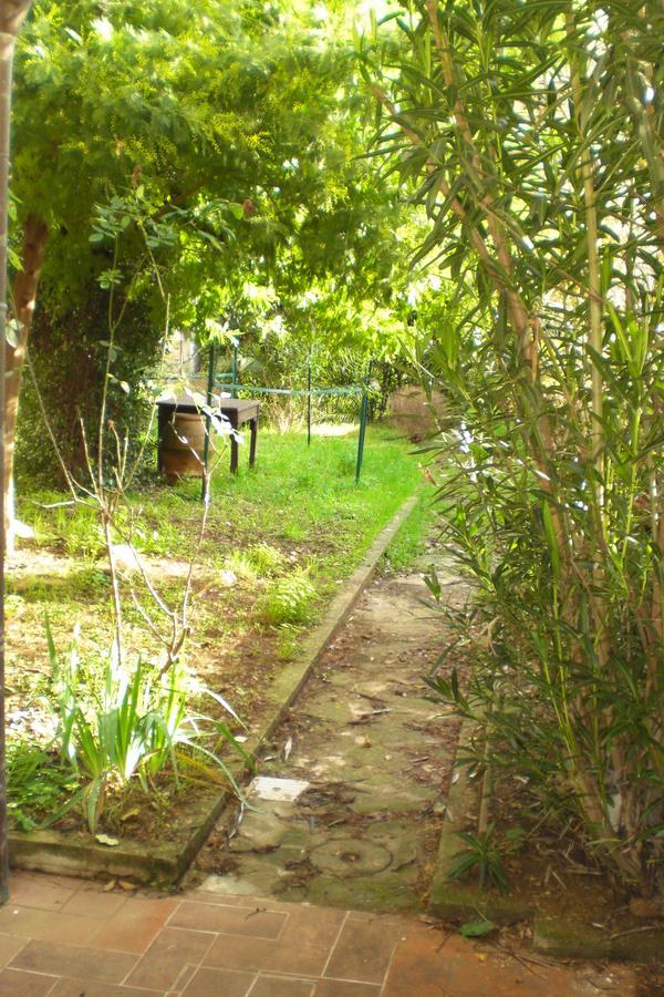 La Villa Nei Fiori Florença Exterior foto